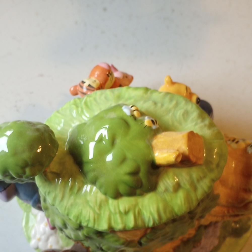 NWT Vintage Ceramic Disney Teapot & Lid.  Pooh Tigger Piglet Eeyore Owl Rabbit - Picture 6 of 11